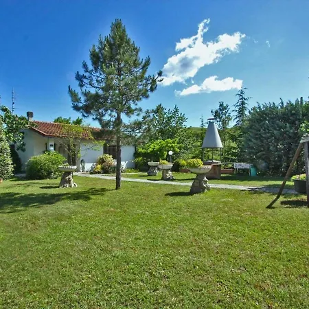 וילה Casa La Serra